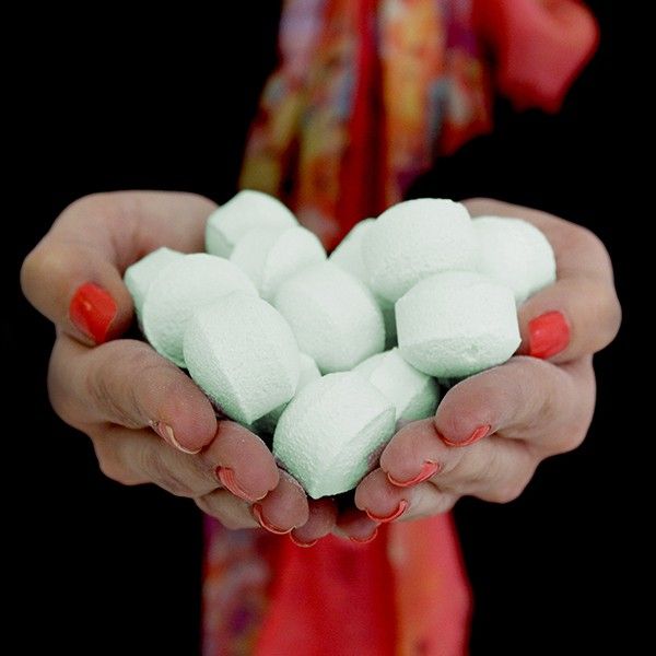 Mango Mini Bath Bombs – 1.3kg Box