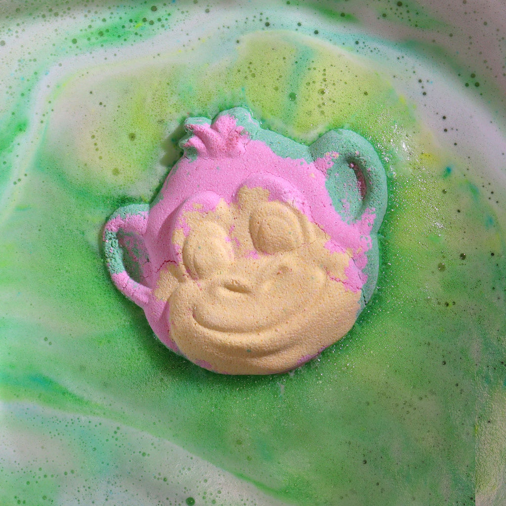 Monkey Bathbomb 90g - Guava & Strawberry