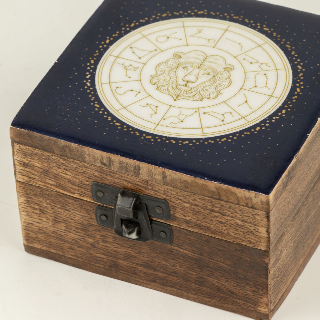 Small Enamelled Box -  Leo