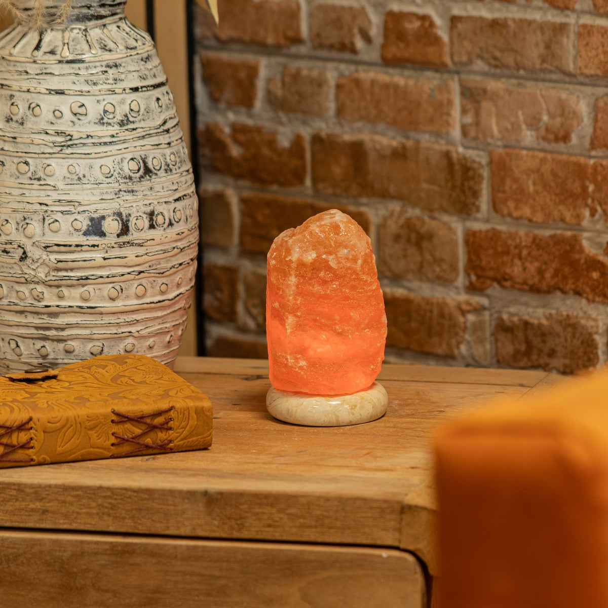 Quality USB Natural Salt Lamp - 11.5 cm (white light)