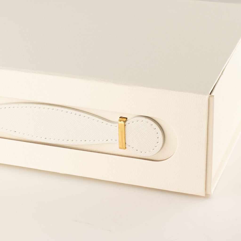 Flat Pack Gift Box - Med Hamper  (24x18.2x8cm) - White